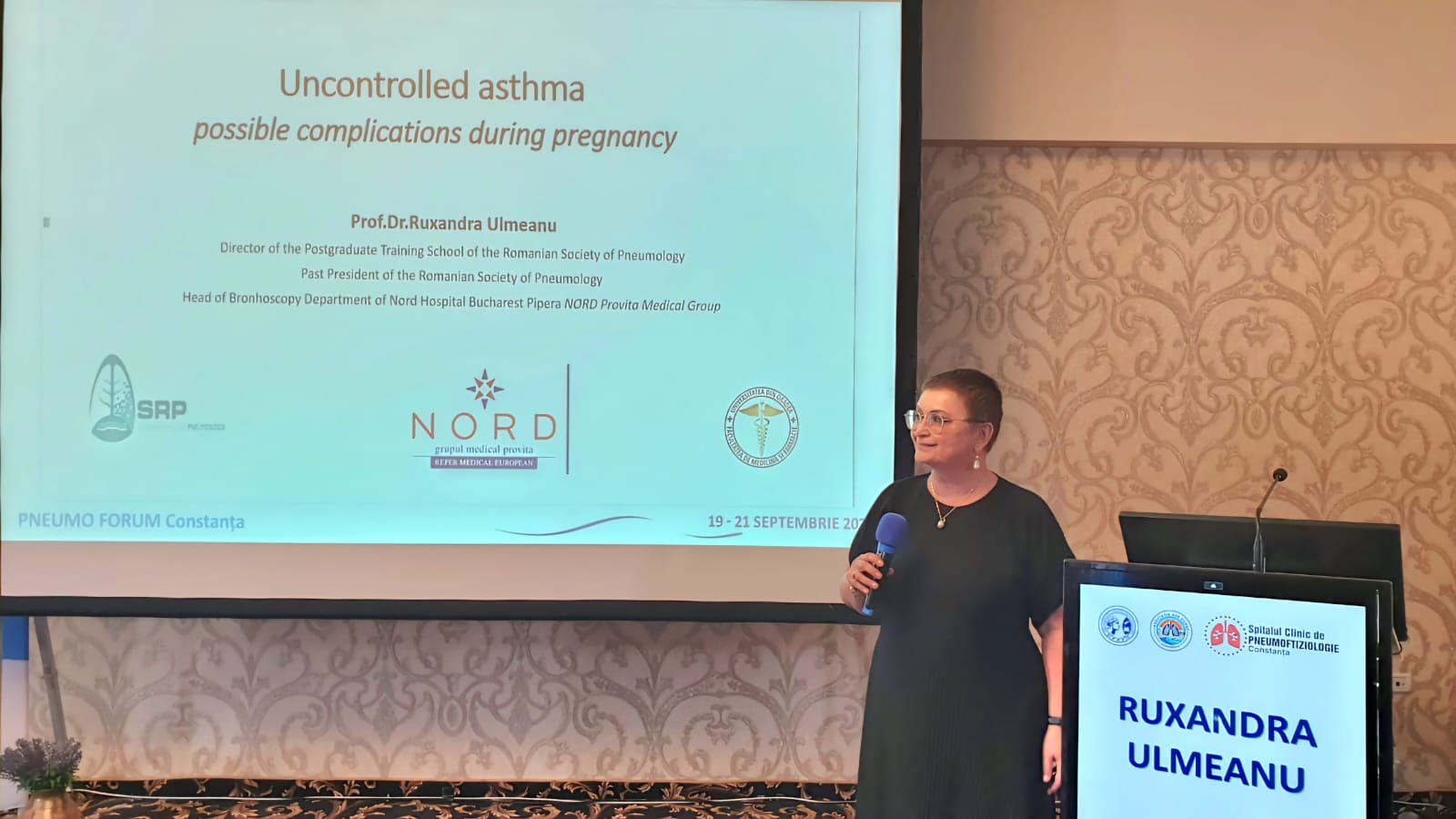 Dna. Prof. Ruxandra Ulmeanu a participat în calitate de invitat de onoare și moderator la prima ediție a Conferinței PNEUMOFORUM