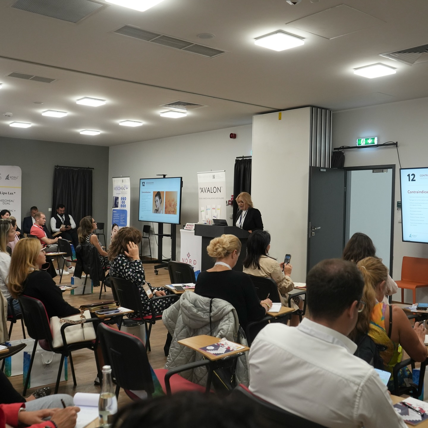 Masterclass „Mereu TU”: Proceduri și tehnici combinate pentru biorevolumetrie, biorevitalizare și corecție riduri faciale